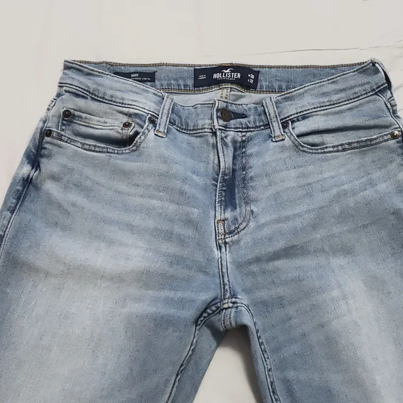 Hollister 30/32 Bootcut Stretch Jean - Picture 3 of 5